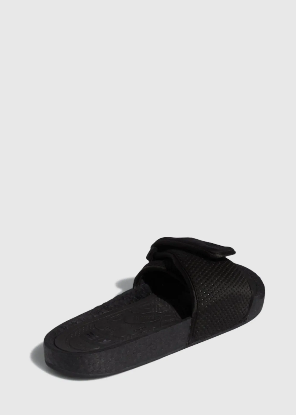 ADIDAS X PHARRELL WILLIAMS: BOOST SLIDE [BLACK]