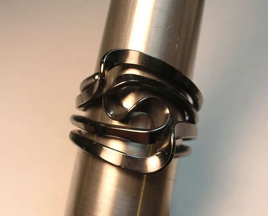 Blackened Niobium Four Turn Vortex Energy Ring™